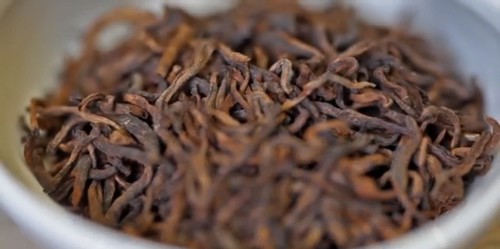 Черный пуэр Черный пуэр