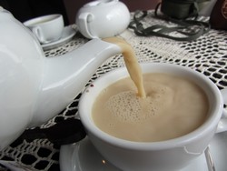 Заваренный чай латте Заваренный чай латте