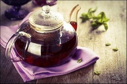 Заваренный ежевичный чай Заваренный ежевичный чай